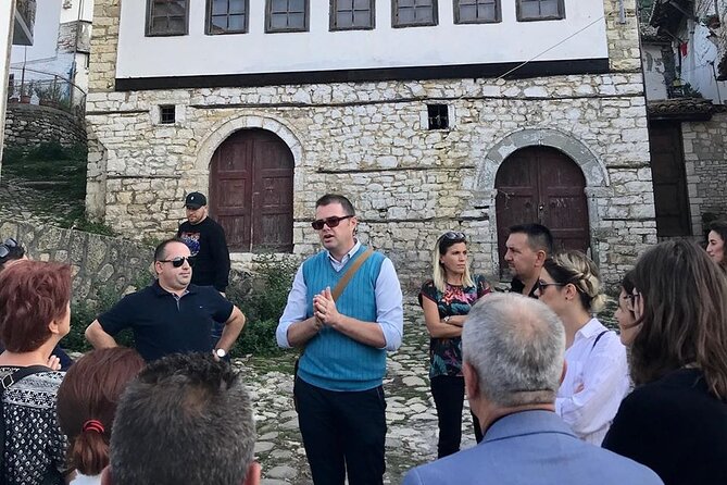 Berat Half Day Walking Tour in Spanish - What to Bring and Prepare for the Tour
