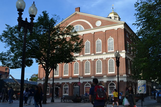 Boston Revolutionary War: at Your Own Pace. an Audiovisual Walking Tour. - What to Expect