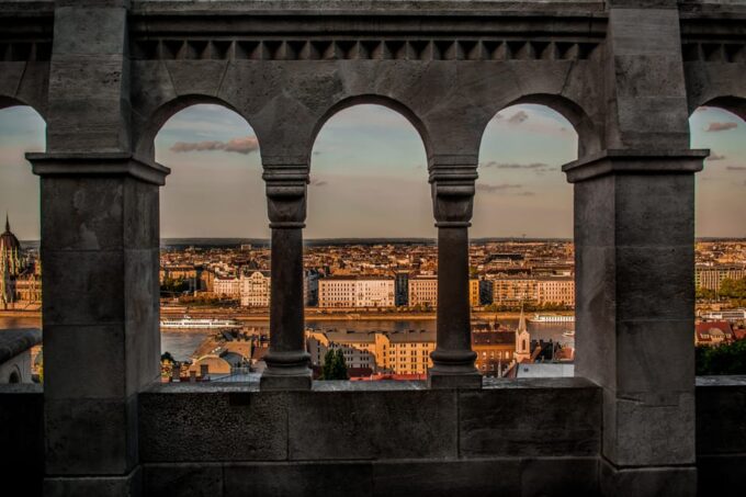 Budapest Exploration for Solo Travelers With Local Companion - Customer Feedback
