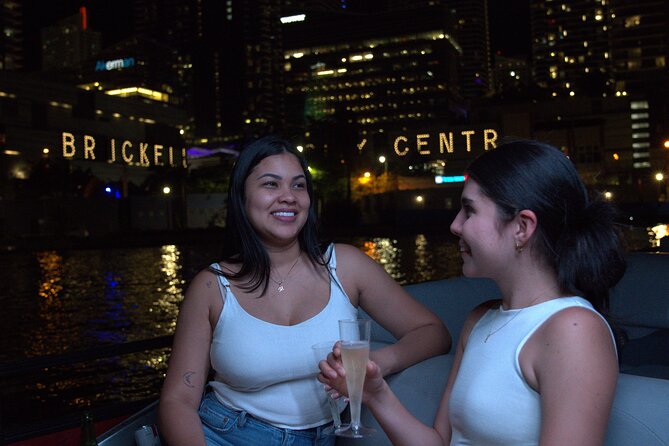 Champagne City Lights Boat Tour With Photoshoot - A Night to Remember With Champagne