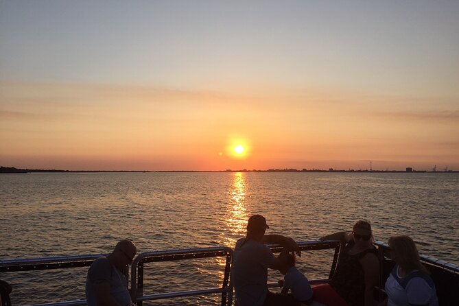 Charleston Harbor Sunset Cruise - Explore Charlestons Iconic Landmarks
