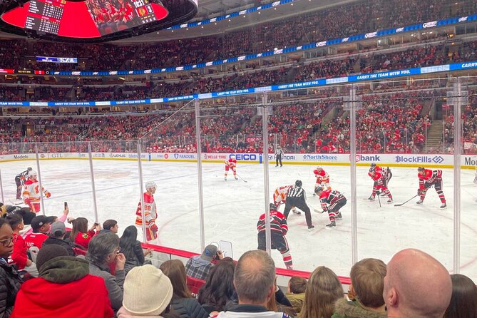 Chicago Blackhawks Ice Hockey Game Ticket at United Center - Location and Directions