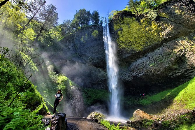 Columbia Gorge Waterfalls and Mt. Hood Tour - Full Day - Scenic Drive Through the Fruit Loop