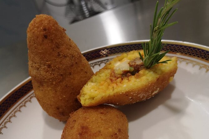 Course of Arancini and Almond Paste in Catania - Preparing Arancini