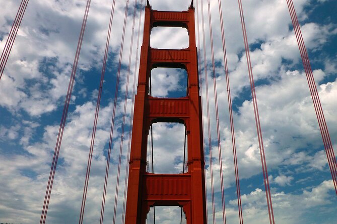 Cruise Around The Alcatraz + Golden Gate Bridge Hop-on Hop-off City Tour - Tips for Travelers