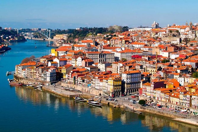 Departure Transfer: Porto to Porto Airport OPO in Luxury Car - Accessibility Considerations
