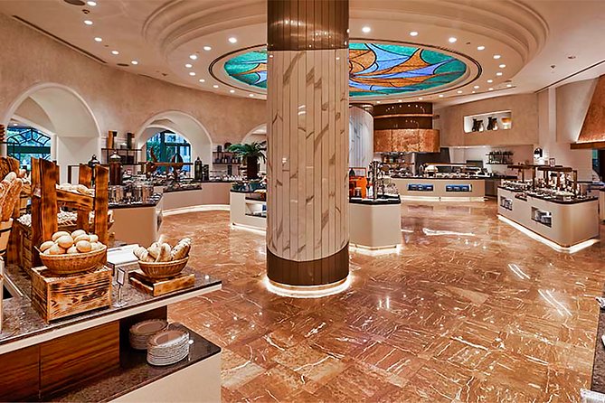 Dubai by Night Tour With Dinner at Atlantis Hotel - Traveler Reviews and Feedback