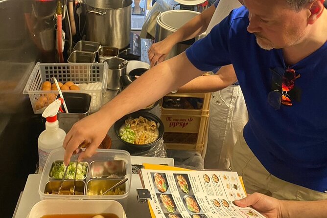 Easy Ramen Making Experience in Kabukicho, Shinjuku - Exploring Kabukichos Ramen Culture