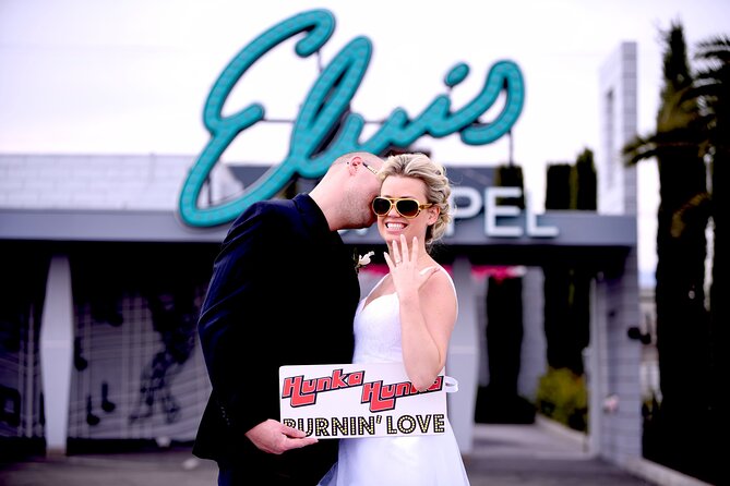 Elvis Chapel Wedding and Vow Renewal - Capturing Your Memorable Moment