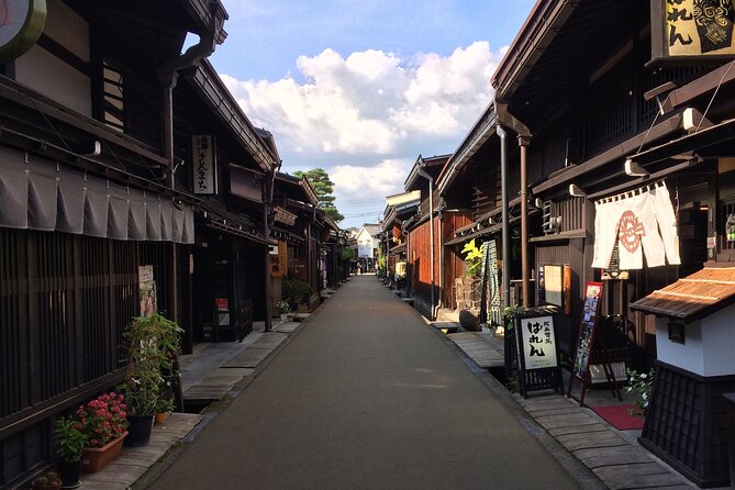 EXPERIENCE TAKAYAMA OLD TOWN & MORNING MARKETS in 1 Hour! - Inclusions, Exclusions, and Accessibility
