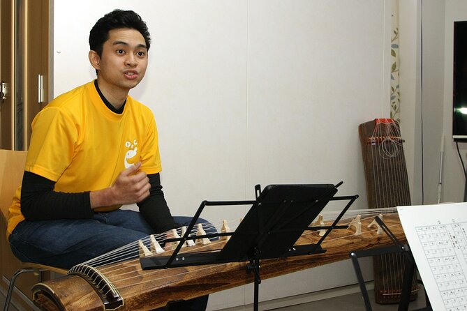 Experiential Lesson of the Japanese Instrument Koto - Meeting and Transportation
