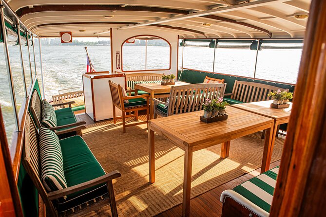 Fall Foliage Cruise on Yacht Full Moon Review - Pricing and Value Assessment