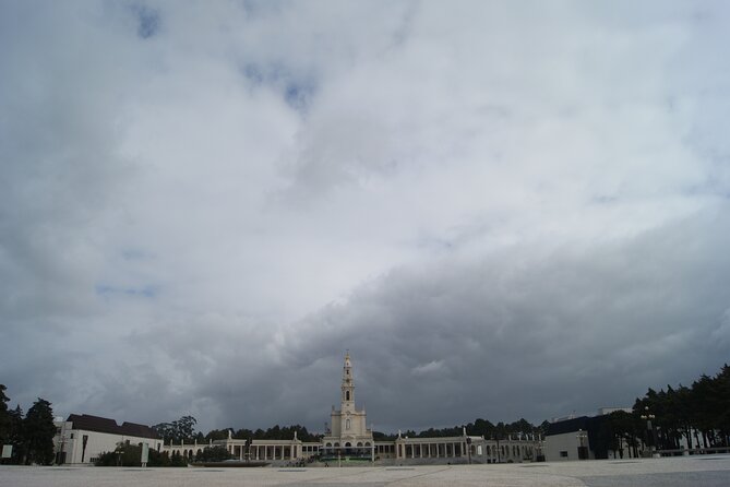Fátima, Batalha, Nazaré & Óbidos From Lisbon - Confirmation and Additional Details