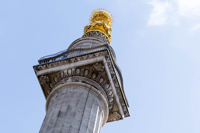 Four Centuries of Entertainment on Londons South Bank: A Self-Guided Audio Tour - Navigating the Tate Modern and Its Iconic Landmarks