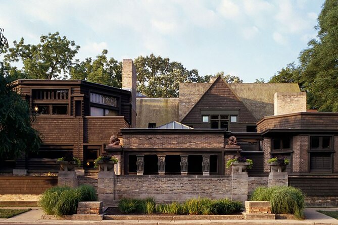 Frank Lloyd Wright Tour in Oak Park - Exploring the Architectural Gems