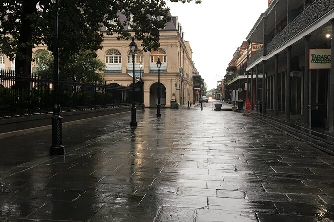 French Quarter History and Landmark Waking Tour - Professional Historian Tour Guides
