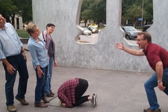 Fun City Scavenger Hunt in Nashville by Wacky Walks - Accessibility and Participation