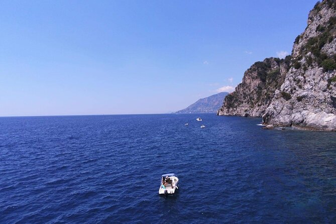 Half-Day Boat Tour of Capri and the Amalfi Coast - Marveling at the Amalfi Coast