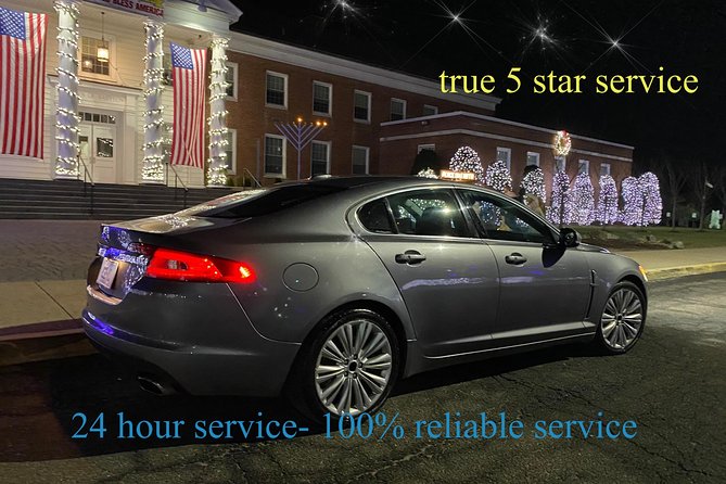 JAGUAR Chauffeur Car Service to Laguardia Airport - Exploring New York City