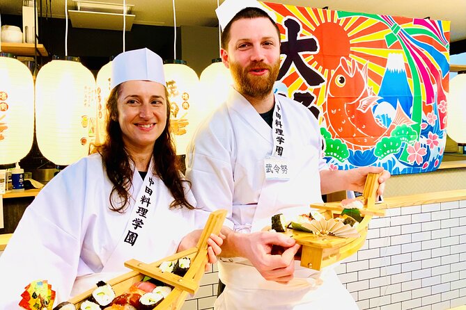 Kanazawa: Traditional Japanese & Sushi Cooking Classes - Capturing Memorable Moments
