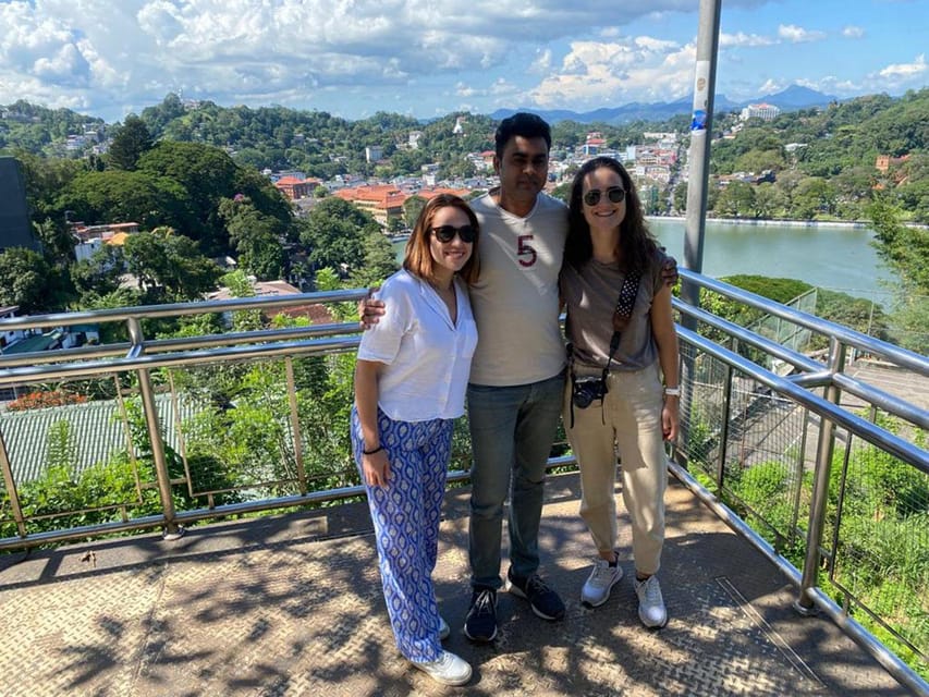 Kandy: Ambuluwawa Tower, Tea Factory, and Cultural Show