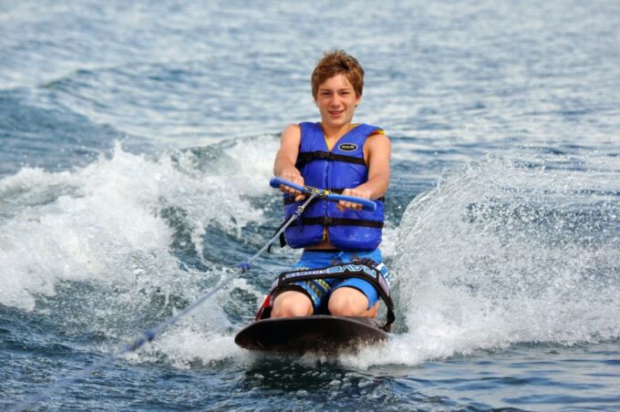 Knee Boarding in Mount Lavinia - Recommended Attire