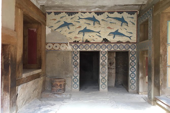Knossos Palace (Tour Guide+Transfer+Ticket) - Exploring Knossos Palace