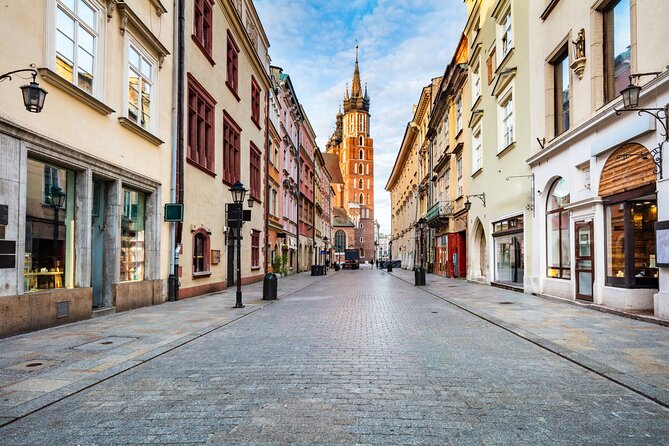 Krakow: Guided 2-hour Old Town Walking Tour - Taking in Krakows Rich Culture