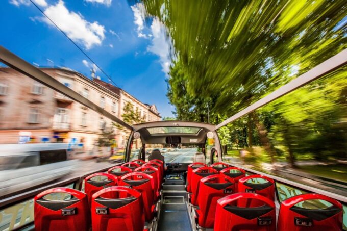 Kraków: Hop-On Hop-Off Bus Ticket - Bonus Attractions Included