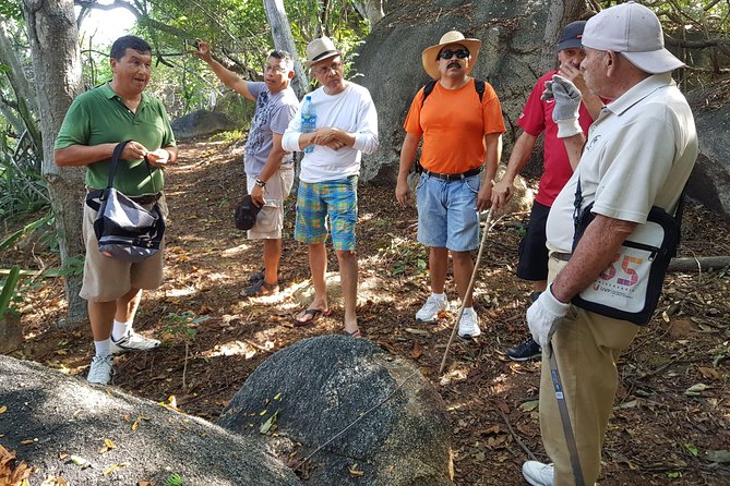 La Roqueta Island Hiking Snorkeling & Beach Brake Lunch & Drink - Health and Safety Tips