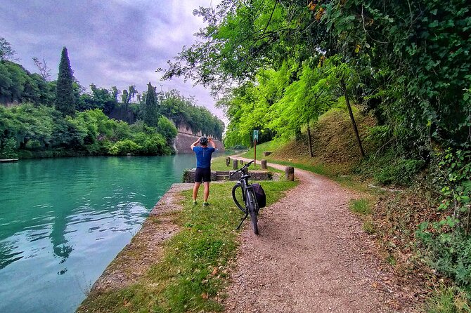 Lake Garda and Borghetto E-Bike Tour - Scenic Highlights