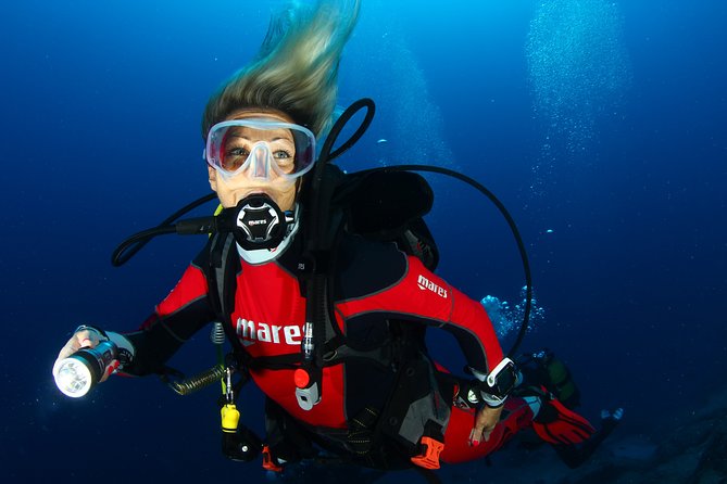 Learn to Dive PADI Open Water Diver Course - Included Equipment and Amenities