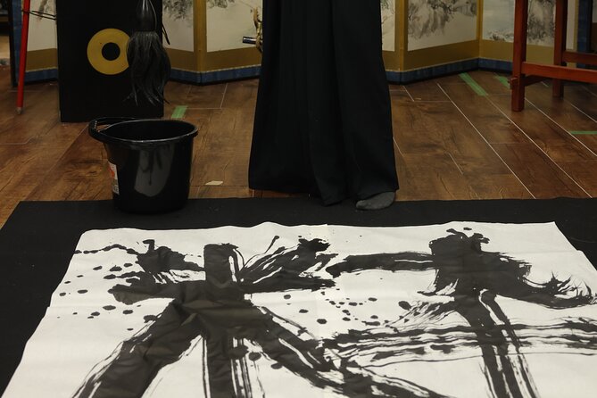 Learning Bushido & Zen at Samurai Calligraphy Near Osaka Castle - The Art of Samurai Calligraphy