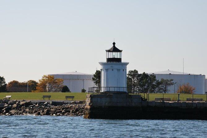 Lighthouse Lovers Cruise in Portland - Exploring the Lighthouses