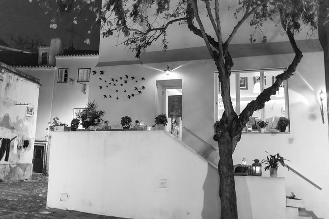 Lisbon Fado Walking Tour (With a Fado Singer) - Guest Reviews and Ratings