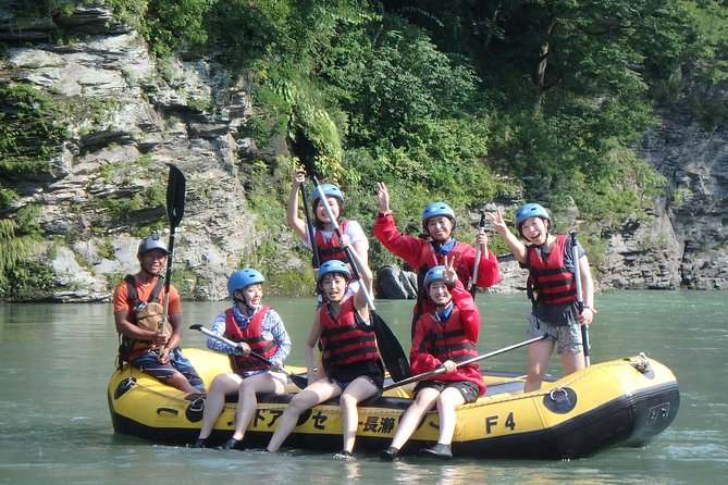 Local Half Past 12 Meeting, Rafting Tour Half Day (3 Hours) - Inclusions and Equipment