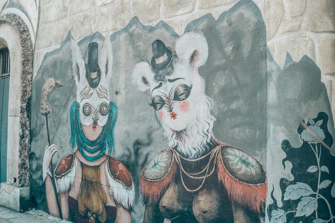 Melrose Self-Guided Tour of Instagrammable Places With Fun Facts and Photo Ops - Photo Opportunities Along the Route