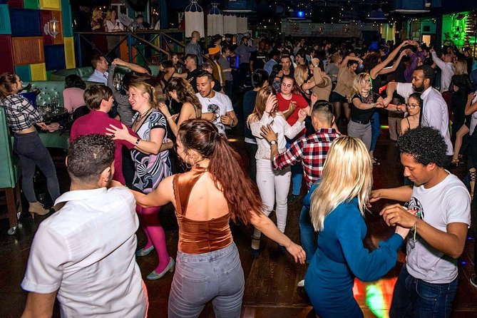 Merida Salsa Lovers Dance Experience - Instructor Expertise and Support