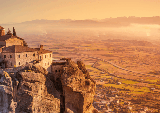 Meteora Marvels:Full Day Private Adventure From Thessaloniki - Exploration in Kalambaka