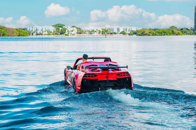 Miami Jetcar Experience: Discover Miami in Style - Navigating the Jetcar