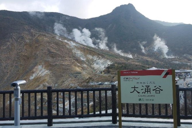 Mt. Fuji 5th Station, Owakudani Ropeway, Pirate Ship Plus Outlet Shopping! - Ropeway Adventure at Owakudani