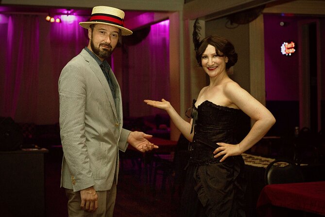 Murder Mystery by Killer Theater - Engaging the Guests