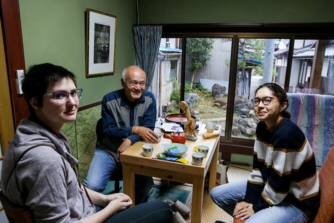 Nakasendo Historical Town and Hidden Craft Village Walking Tour - Tour Duration and Schedule