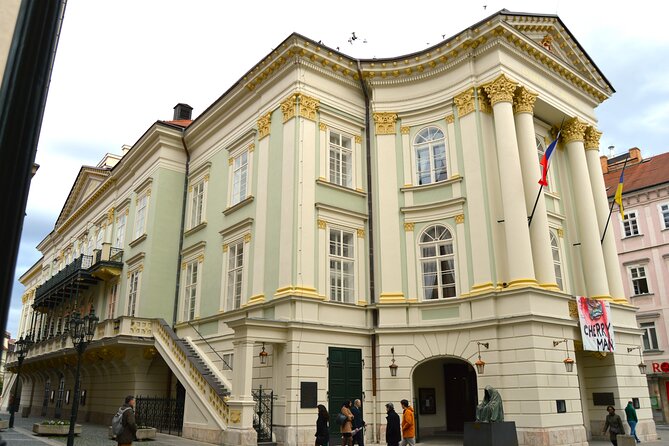 National Museum Ticket and Online Audio Guide City Tour in Prague - Customer Reviews