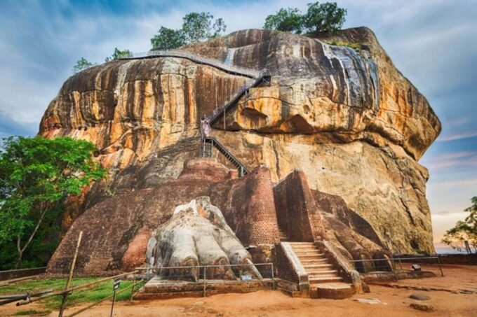 Negombo To Sigiriya ( Lions Rock) Drop - Frequently Asked Questions
