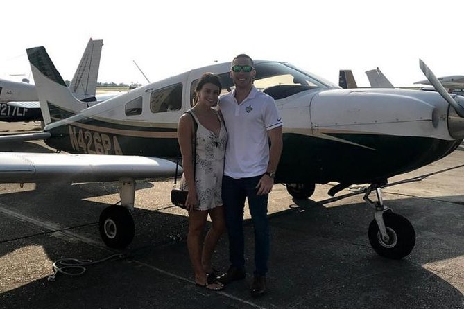 New Orleans VIP Sightseeing Flight With Champagne & Chocolates or Wine & Cheese - On-Board Amenities
