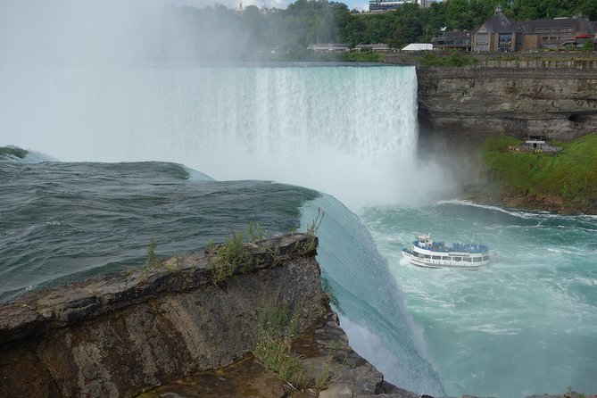 Niagara Falls Day Trip by Air Including Maid of the Mist - Customer Experiences