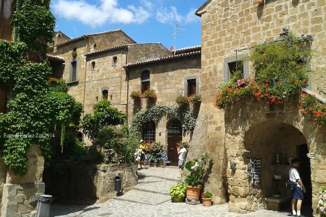 Orvieto and Civita Di Bagnoregio With Driver Private Day Trip From Rome by Car - Discovering Civita Di Bagnoregio