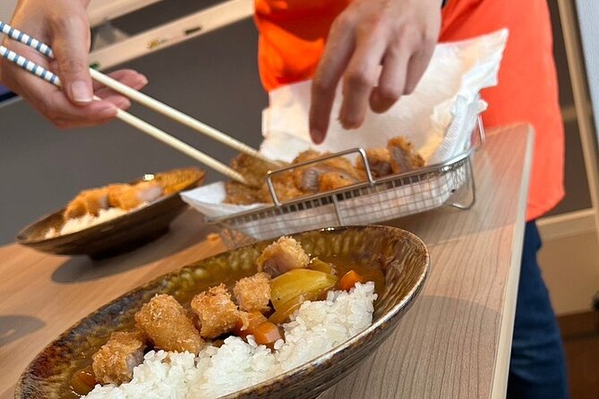 Osaka Cooking Class:Katsu Curry/Bento/Okonomiyaki & Store Tour - Participant Reviews: Personalized and Engaging Experience
