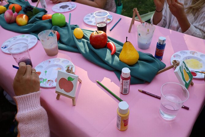 Paint Tiny Canvases in Forsyth Park - Meeting and End Point